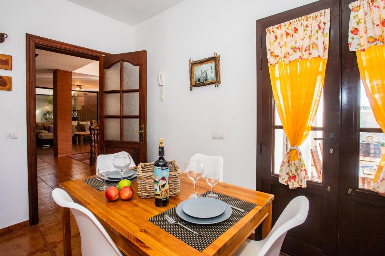 Vil·la Eslanzarote Acoruma House, Super Wifi, Heated Pool